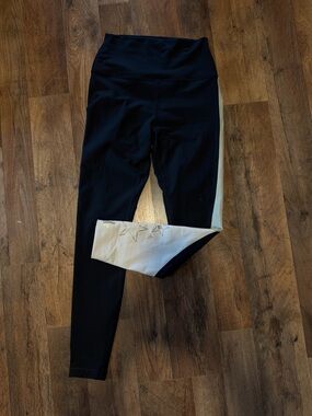 Peloton Black Leggings with White Star Accent Panel